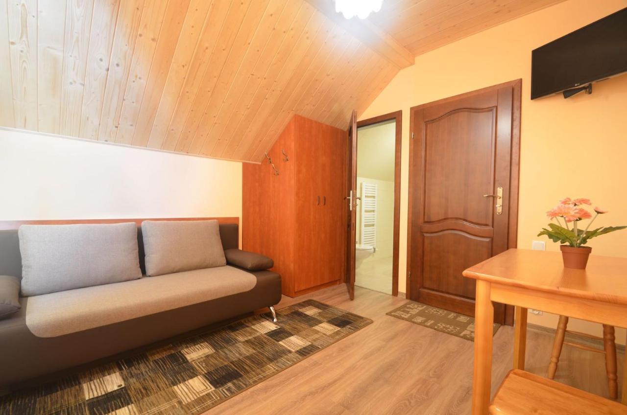 Alpina Otel Krynica Zdroj Dış mekan fotoğraf